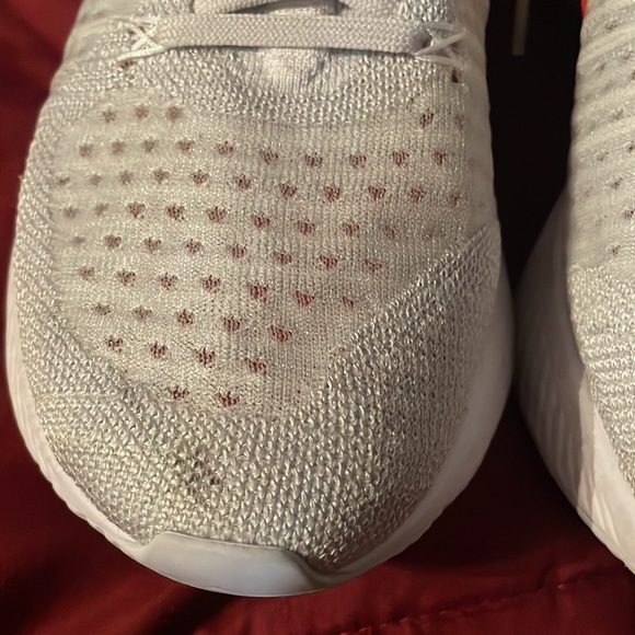 Nike React Women’s running shoes - Size 9 - off white/gray and pink - Picture 6 of 7